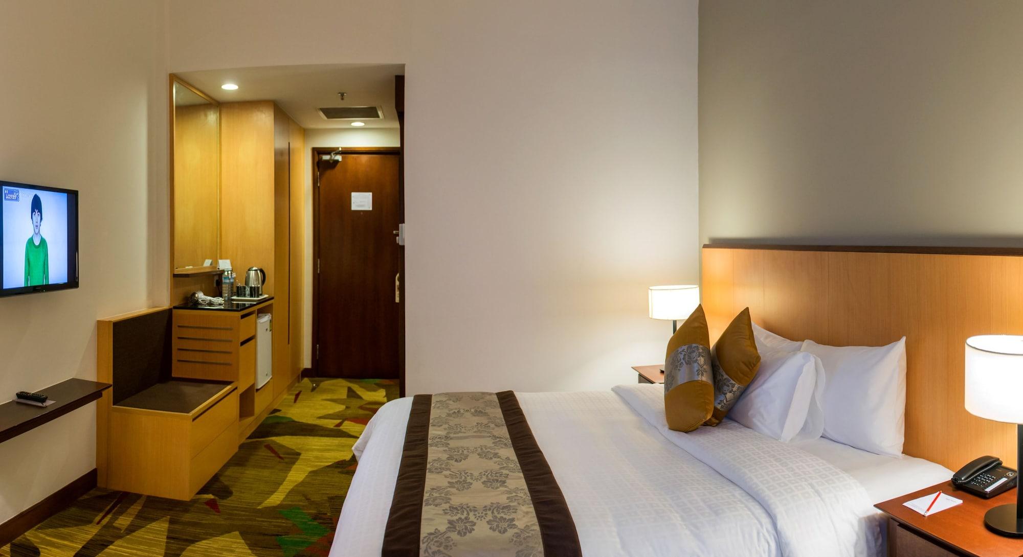 Summit Parkview Yangon Hotel Bagian luar foto