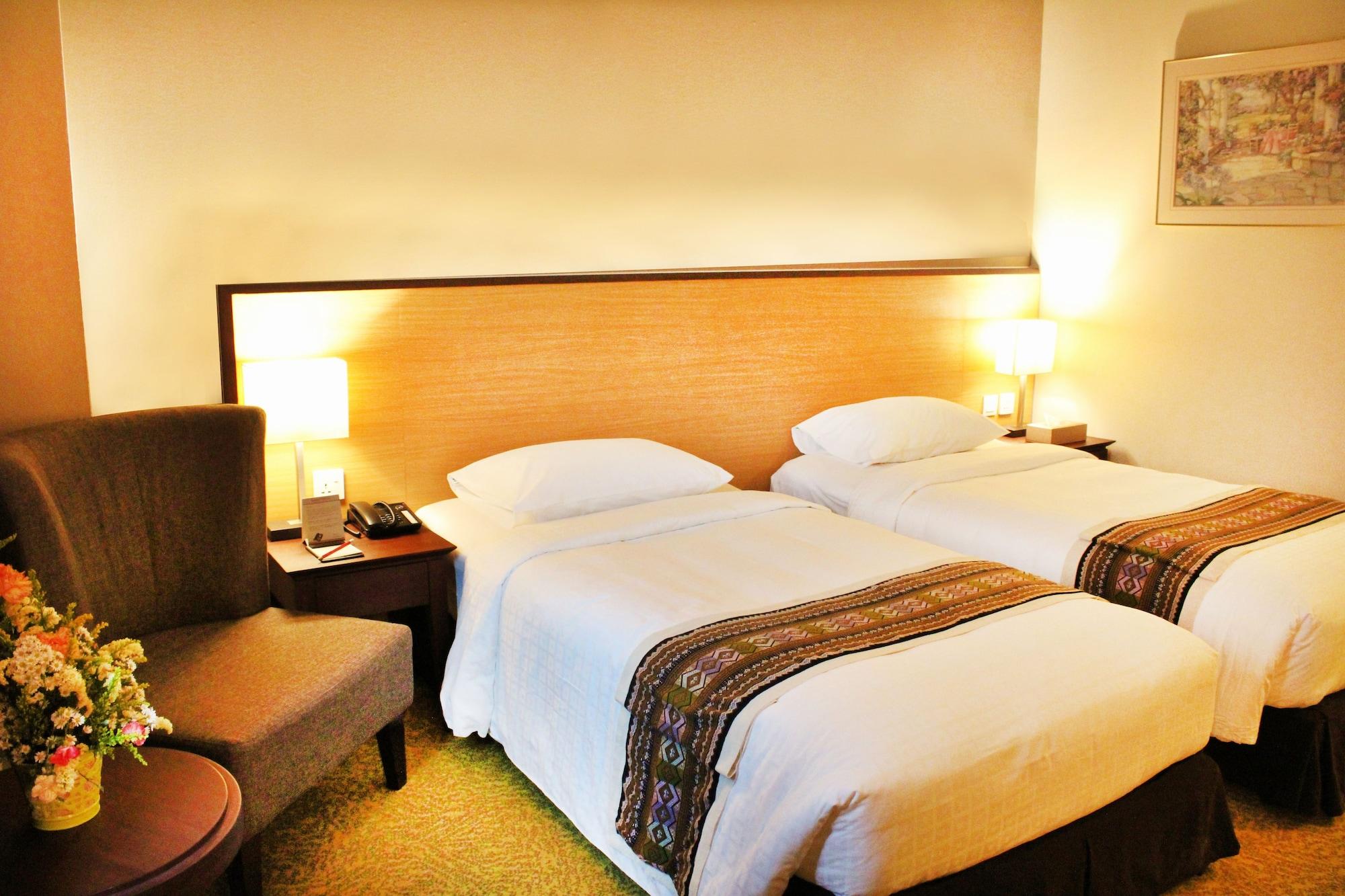 Summit Parkview Yangon Hotel Bagian luar foto