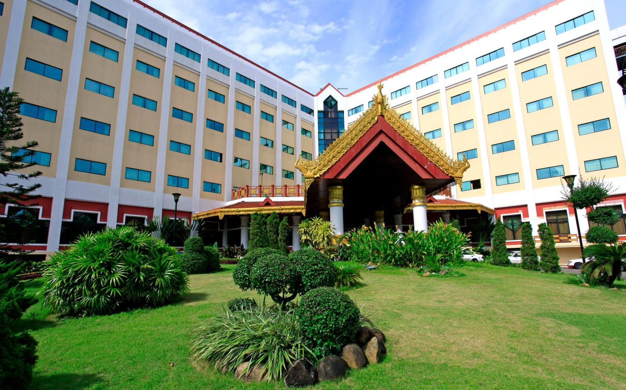 Summit Parkview Yangon Hotel Bagian luar foto