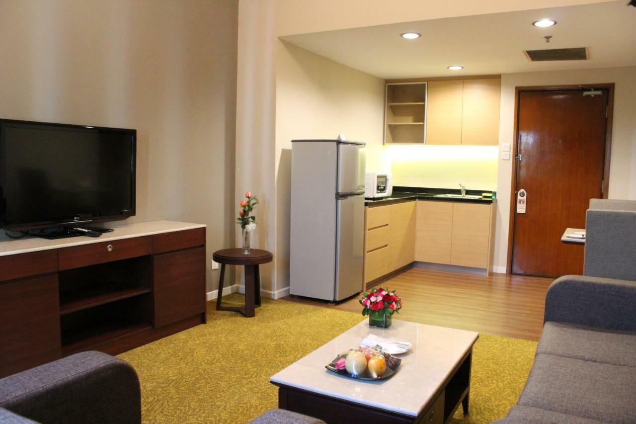 Summit Parkview Yangon Hotel Bagian luar foto